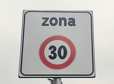 Lissone | cartello zona 30