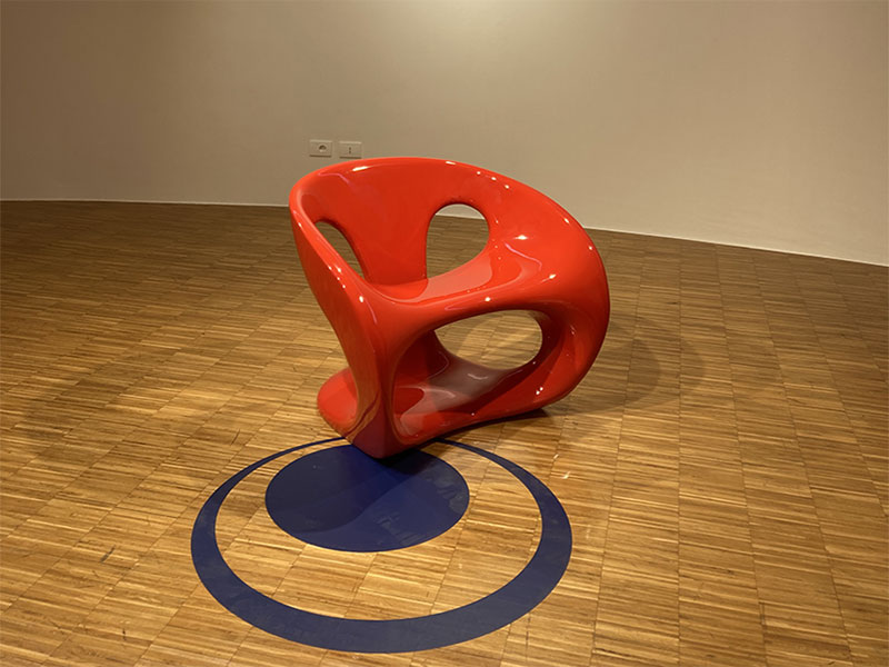 seduta "Hara" di Giorgio Gurioli